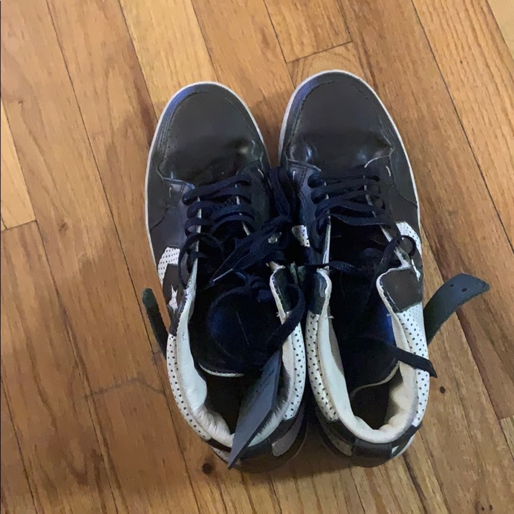 Converse